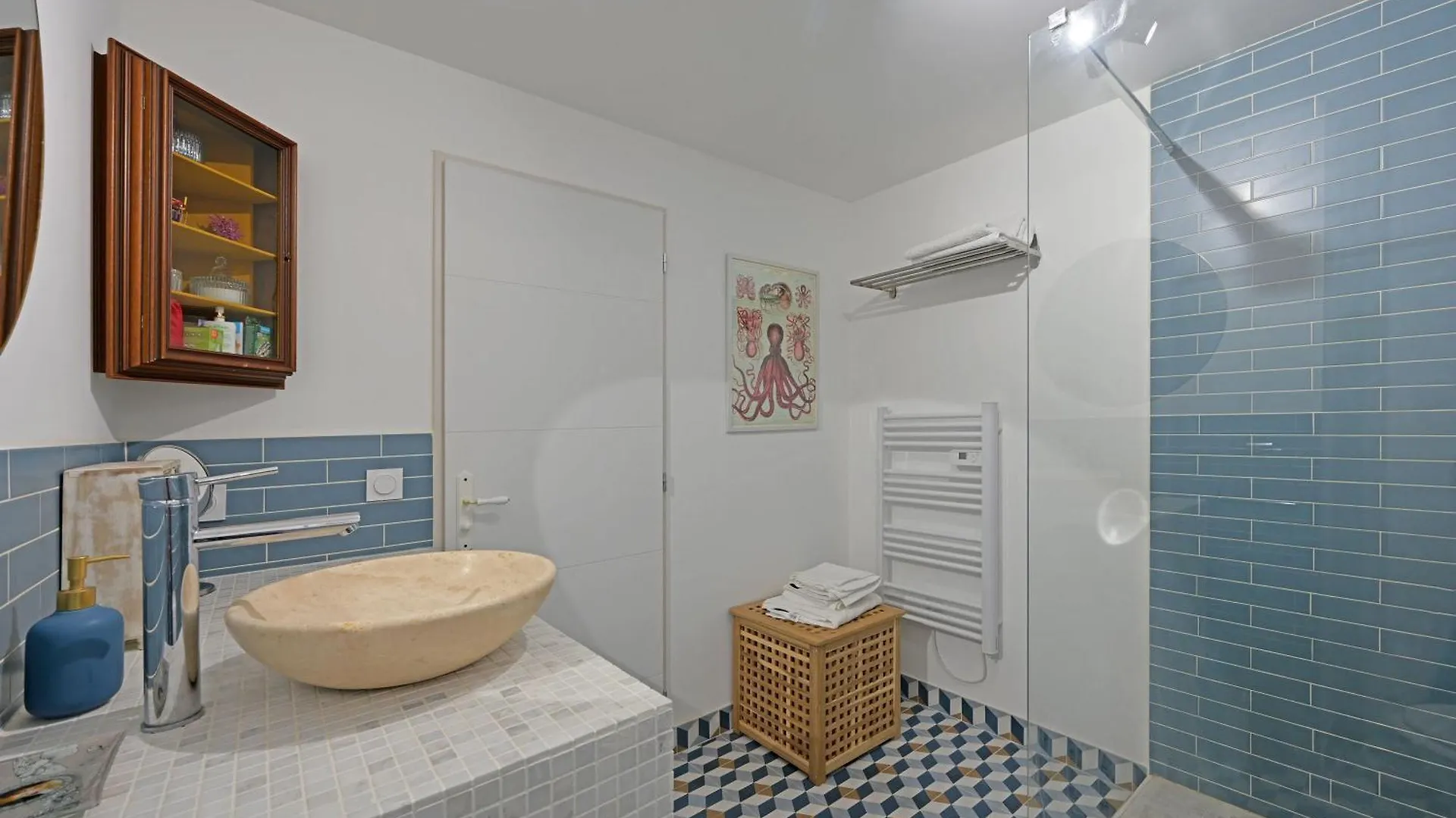 La Cigale - Vieux Village - Charmante Maisonnette Climatisee Avec Jardin Villeneuve-les-Avignon Holiday home