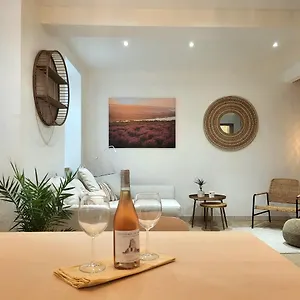 Au Centre De Apartment